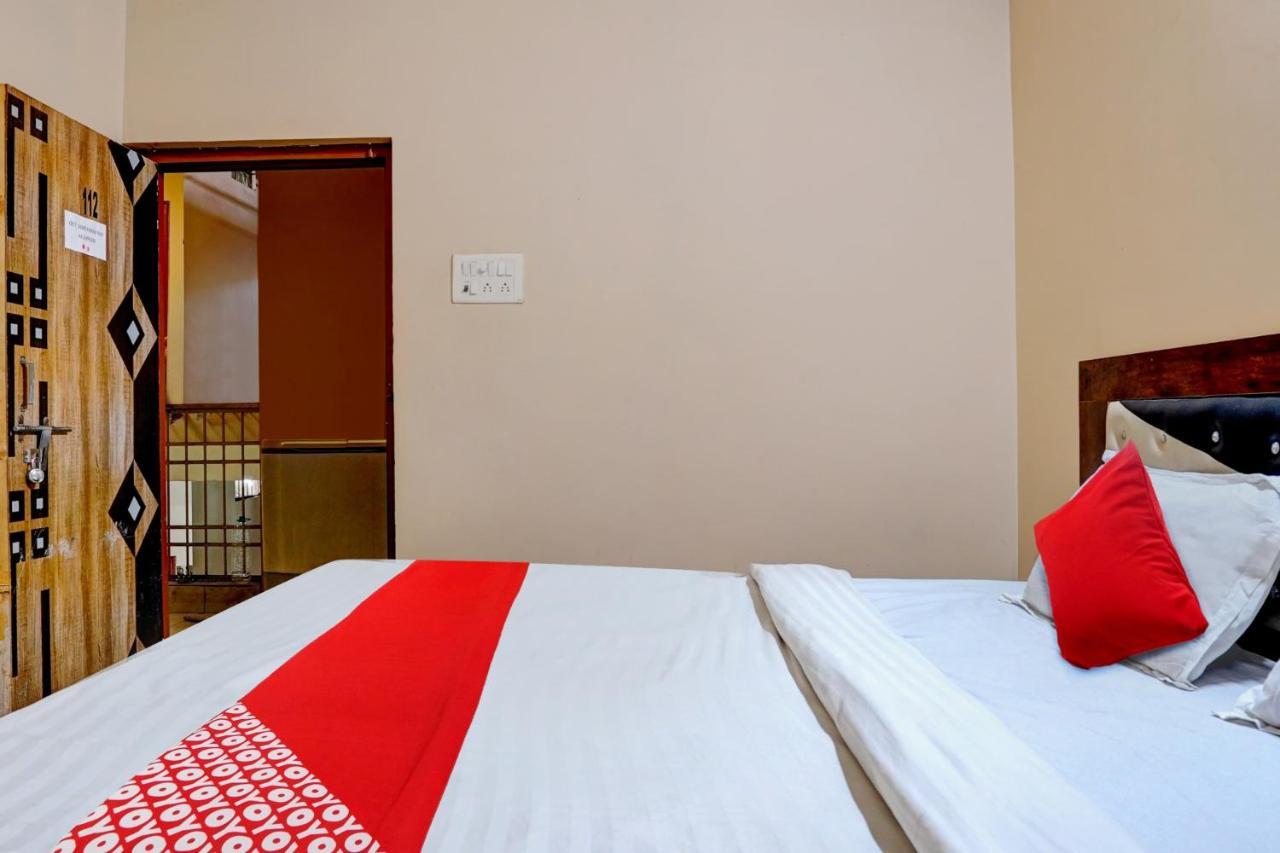 Flagship Hotel Sivam Palace Raipur  Bagian luar foto