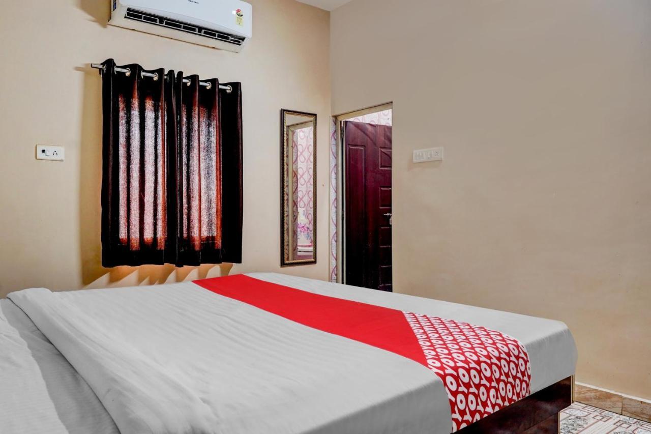 Flagship Hotel Sivam Palace Raipur  Bagian luar foto